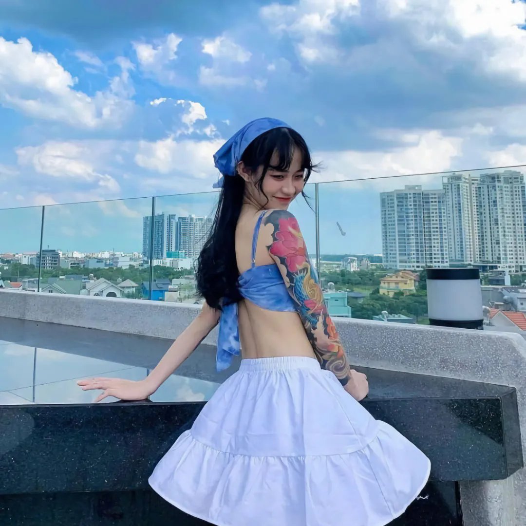 逃离塔利班